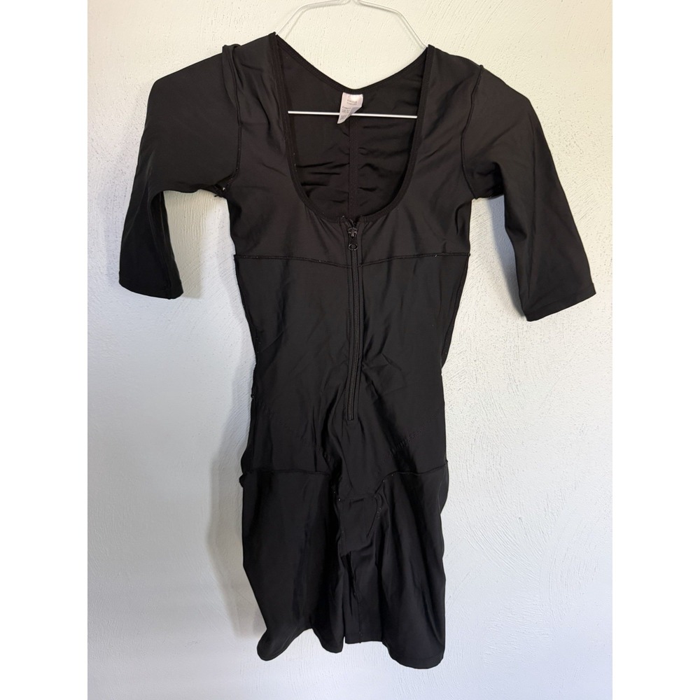 Shapewear compression bodysuit front zipper scoop neckline bodysculpt M black